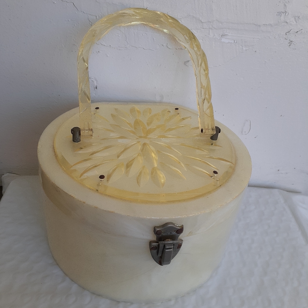 BRIDE Vtg lucite Round Lunch box purse Handbag Bag